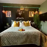 アパート Luksurios Designleilighet I Hjertet Av - My Space As サンネフヨル